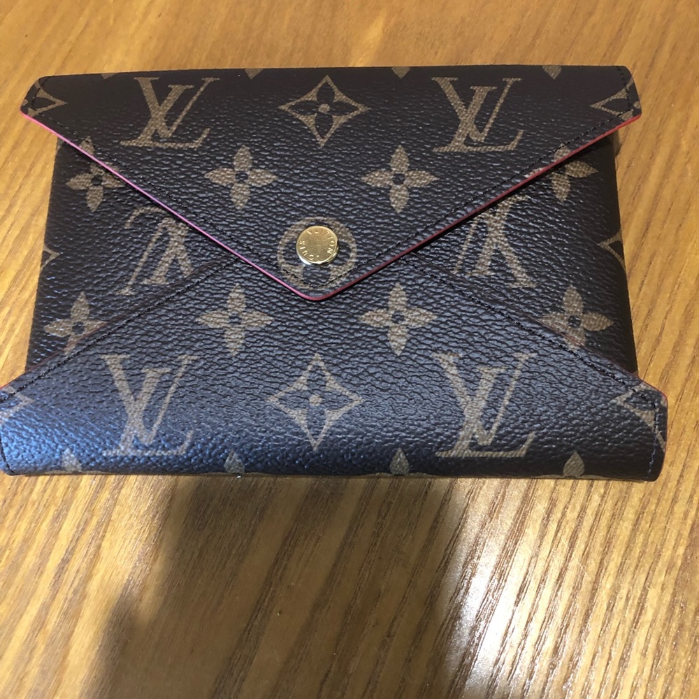 Louis Vuitton kirigami pouch - Picture 2 of 8